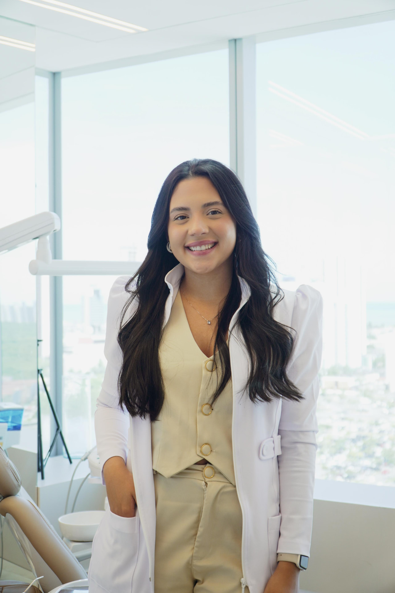 Dra. Maria Eduarda Carvalho, cirurgiã-dentista